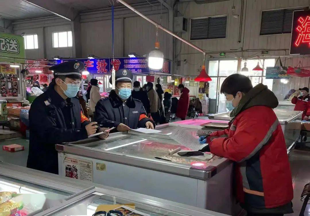 北辰區局 合力攻堅 展現市場監管“鐵軍”擔當 醫用口罩零售見真章